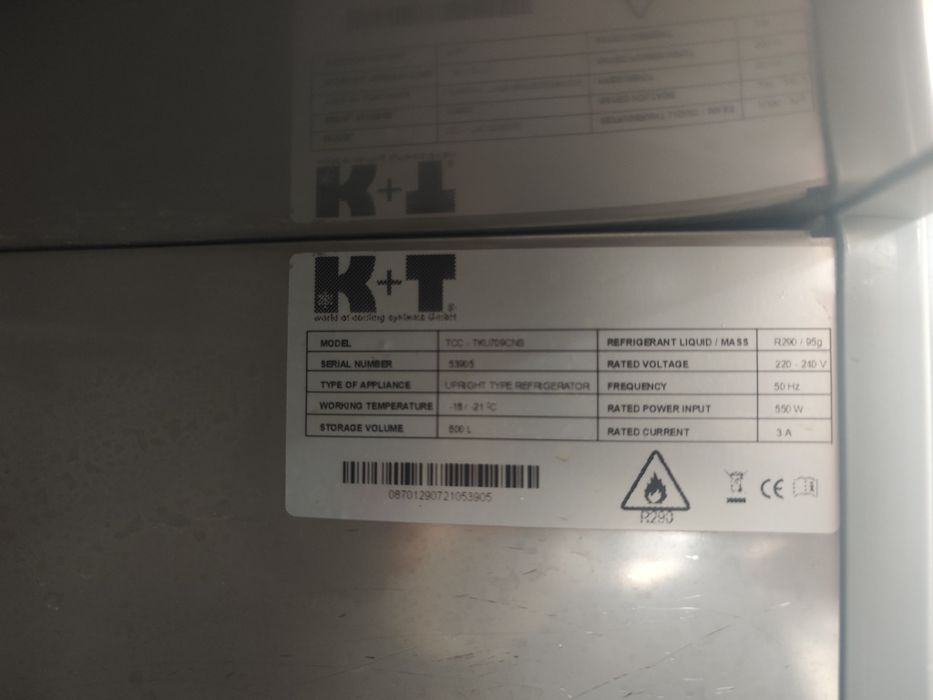 Морозильна шафа 600 л K + T Німеччина