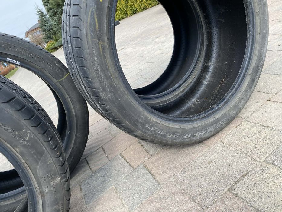 Komplet opon letnich Pirelli P Zero 265/40 R20