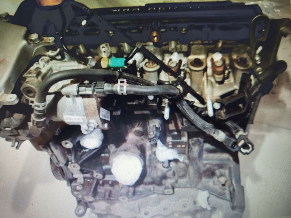 silnik suzuki jimny 1.5 ddis k9kd266 słupek glowica wal blok miska czesci