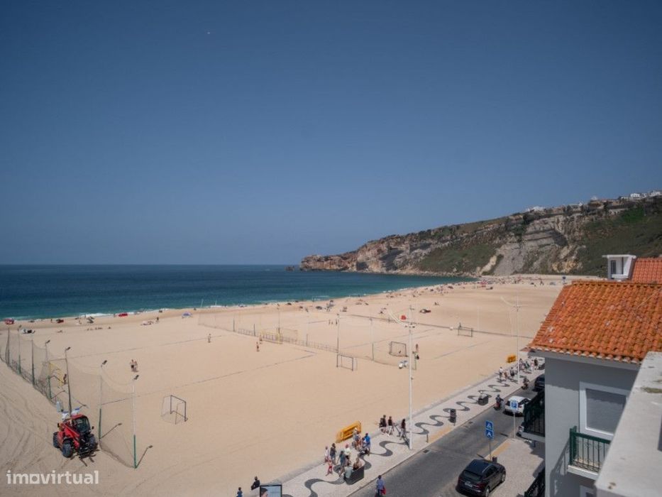 Apartamento T2 com Rooftop e Vista de 360º na Melhor Localização da...