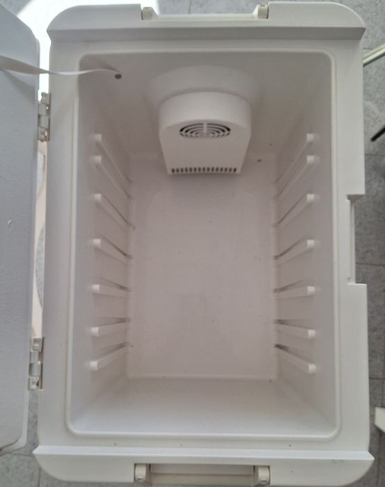 Frigorífico de campismo IGLOO12V