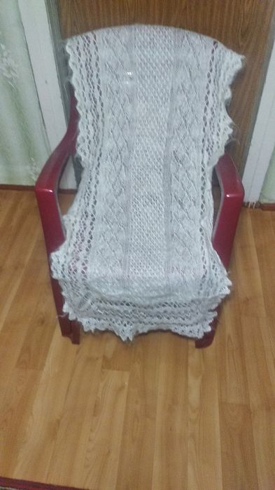 Шарф белый ажурный из козьего пуха