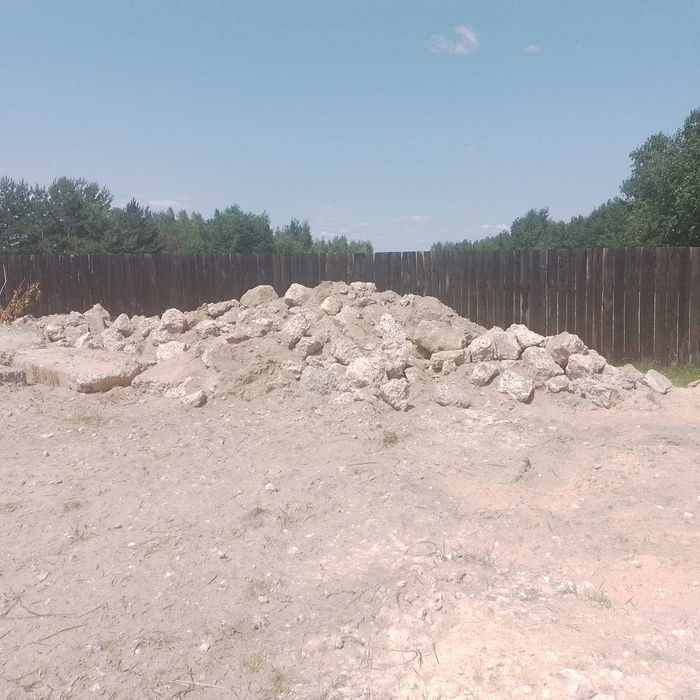 Відходи Бітону , бітон з фундаменту.