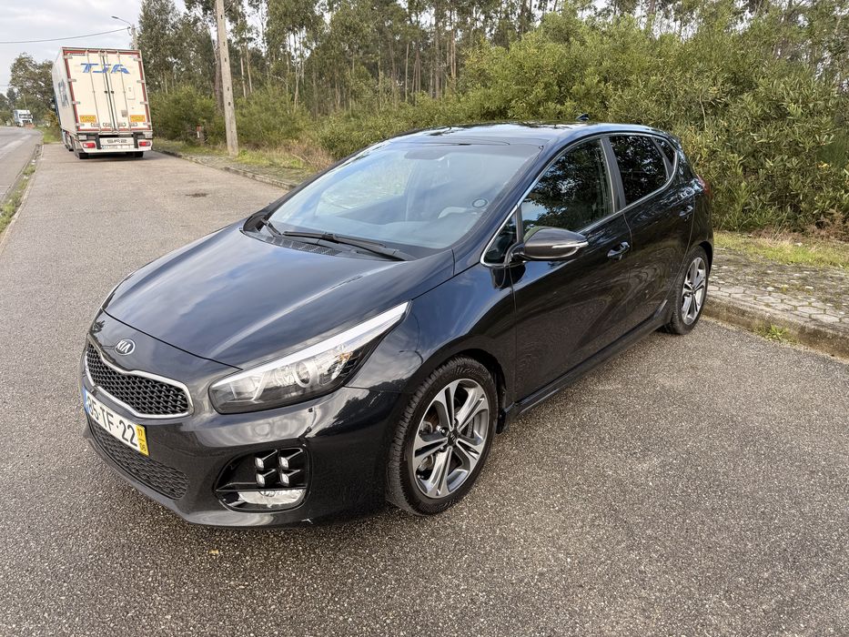 Kia Ceed 1.6 CRDi 136cv GT Line | 2017 | 102.000 km