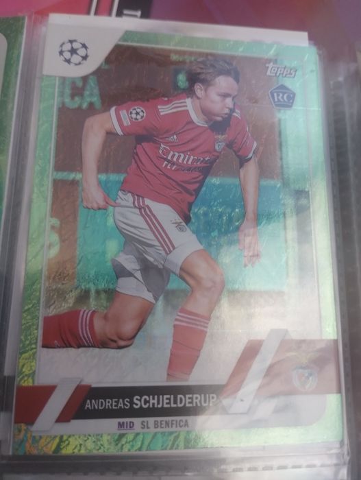 Topps chrome 2022-23 refractor green chrome Andreas schjelderup benfic