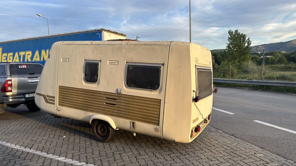 Vendo caravana vintege para restaurar