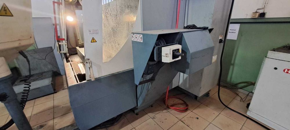 Centro de Maquinação CNC Mas MCV 750 Sprint