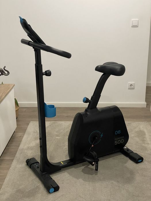 Bicicleta estática 06 Domyos 500