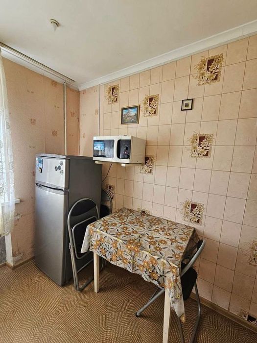 Оренда 1-кімнатна квартира, район ринку, меблі, техніка