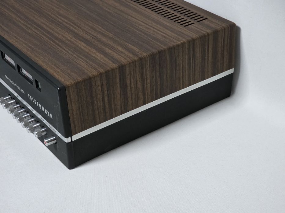 Receiver Vintage reparado Telefunken