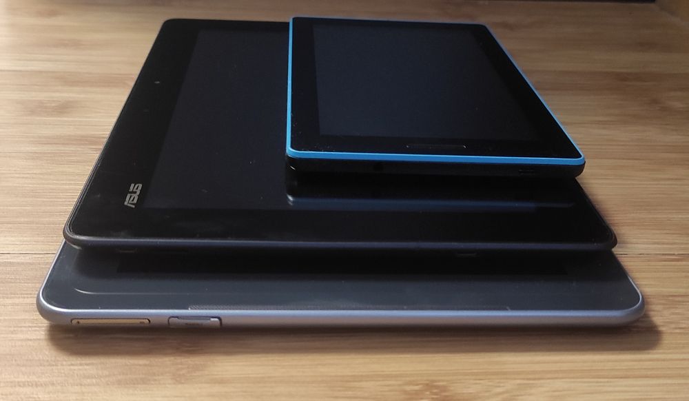 Лот планшетів Samsung ATIV Smart PC 500T + ASUS + Lenovo | 2 працюють