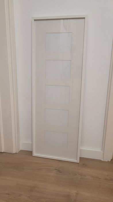 Moldura branca IKEA