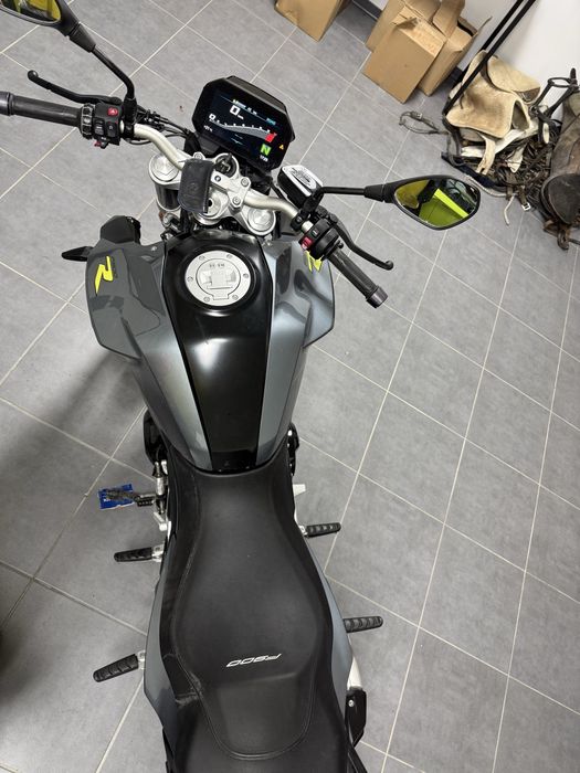 Vendo  Bmw F900 r