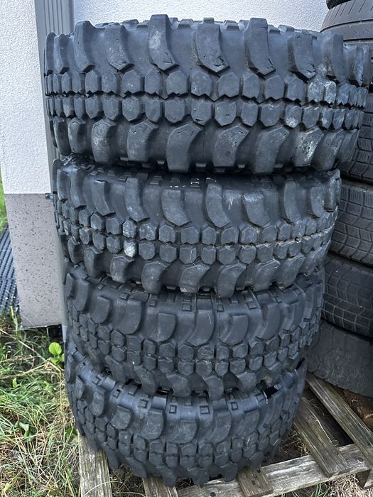 4 koła terenowe Jeep 4x4 235/70/R15