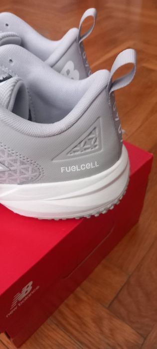 New Balance  T4040TG8