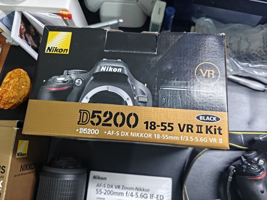 Nikon D5200 18-55 VR2 Set quase como novo
