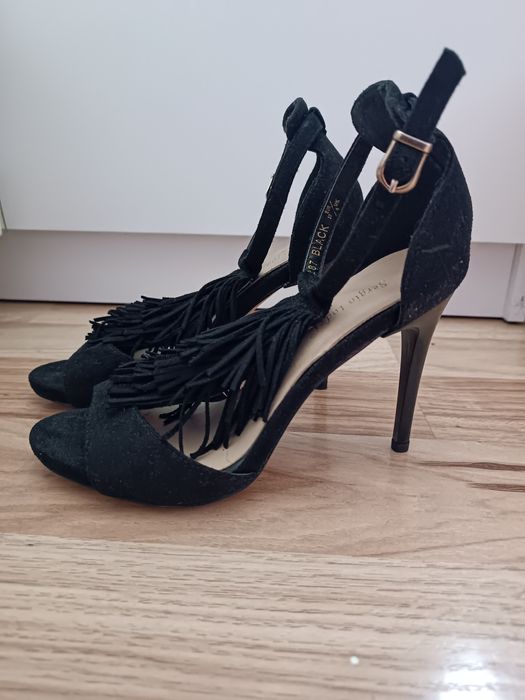 Czarne szpilki rozmiar 37