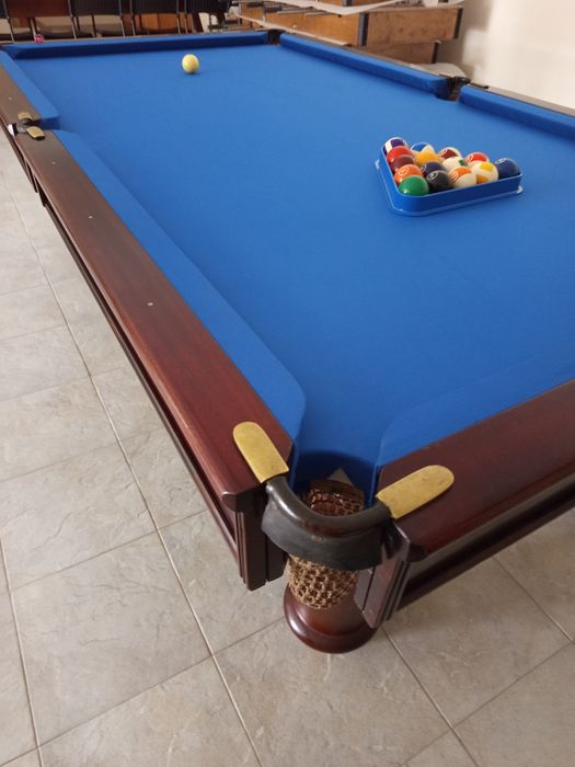 Mesa de snooker muito boa