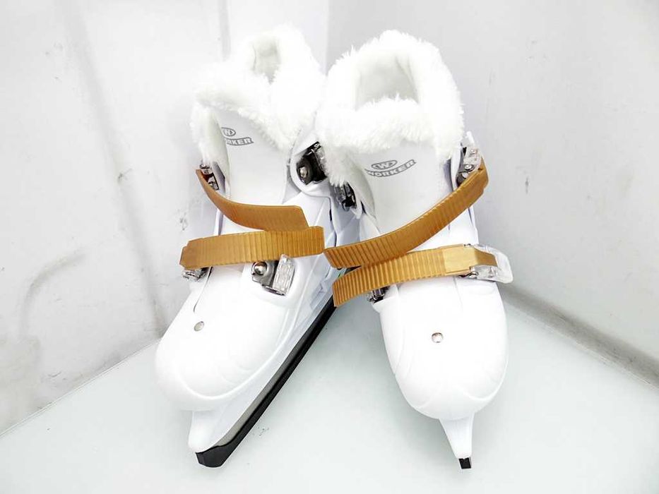 Figurowe łyżwy Worker Kira / 33-36 / Z futerkiem / Eko Komis