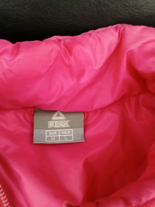 Куртка спортивна, розмір М, демісезонна