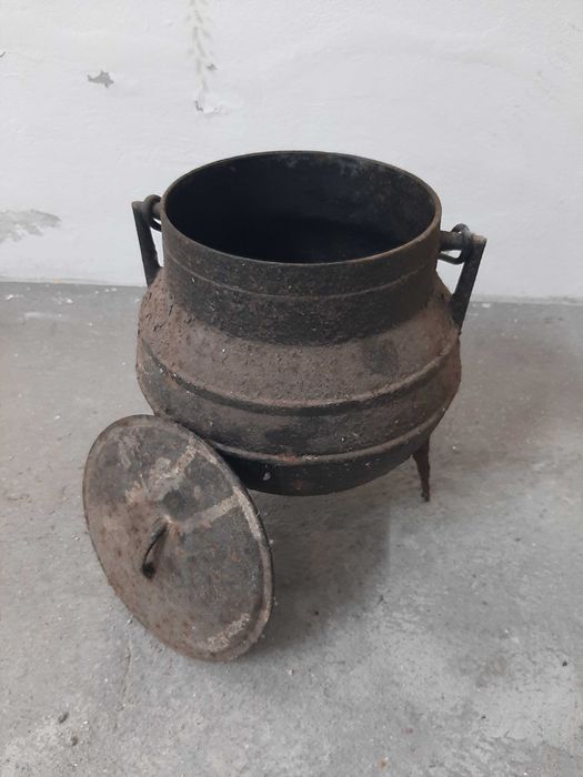 Pote 3 pes ferro fundido - decoração