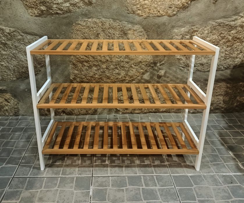 Sapateira / Estante de 3 niveis