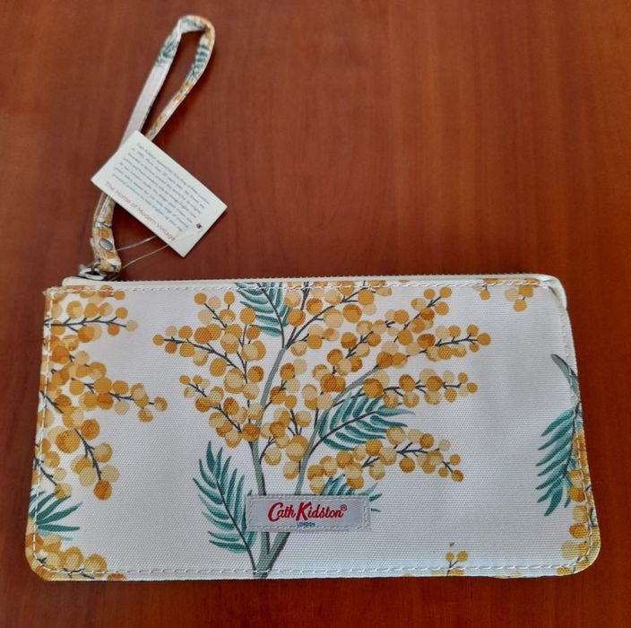 Кошелек клатч Cath Kidston из коллекции Mimosa Flower с цветочным прин