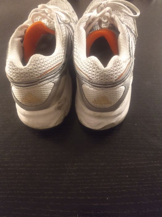 Buty Adidas sports