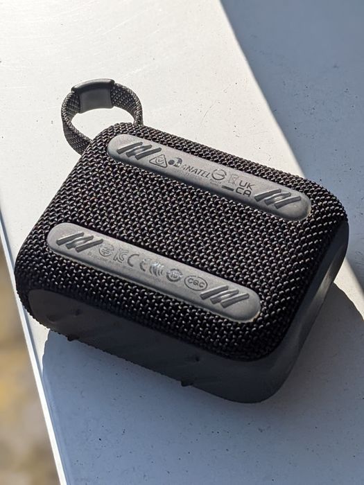 Jbl  go 4  блютуз колонка ( оригінал )