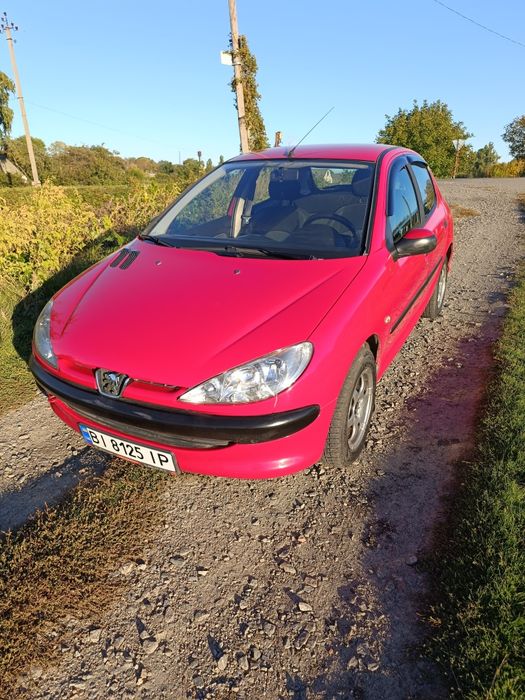 Peugeot 206 1,4 бензин