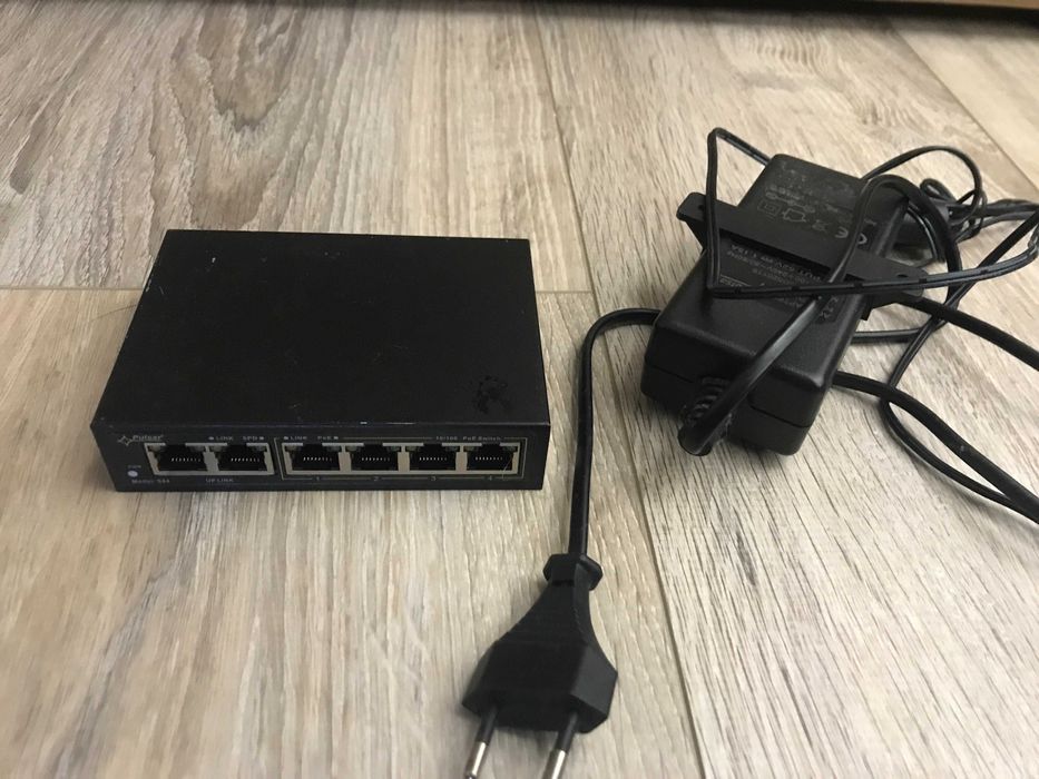 Switch Pulsar POE do kamer 6 portów + zasilacz oryginalny
