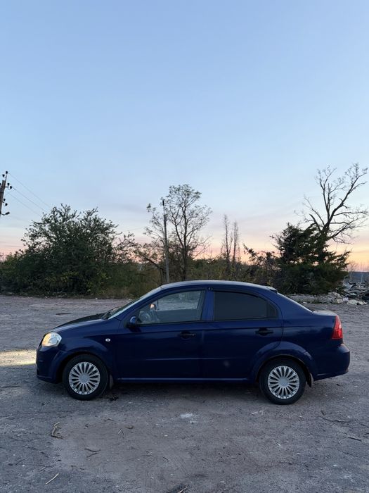 Chevrolet Aveo 1.5бензин