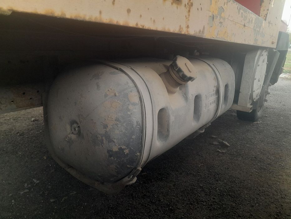 Євакуатор MERCEDES-BENZ 814