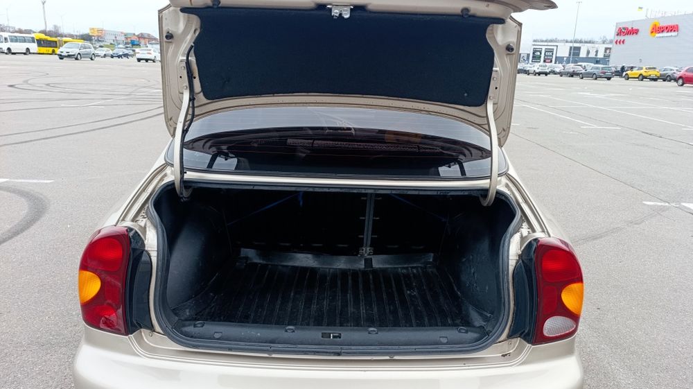 авто ЗАЗ Сенс 1.3 s