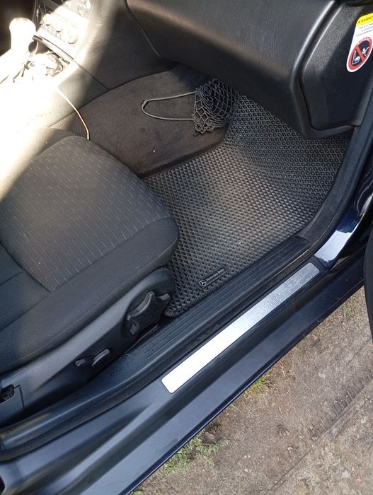 Продам авто Mersedes-bens  c- class 2006