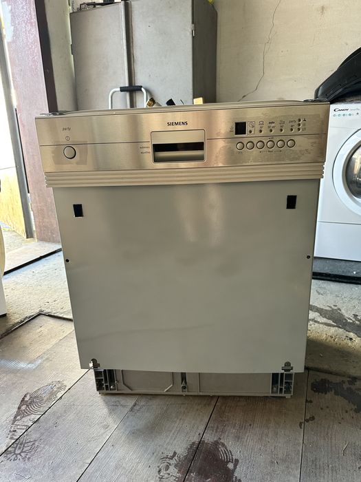 Посудомийна машина Siemens 60 см.