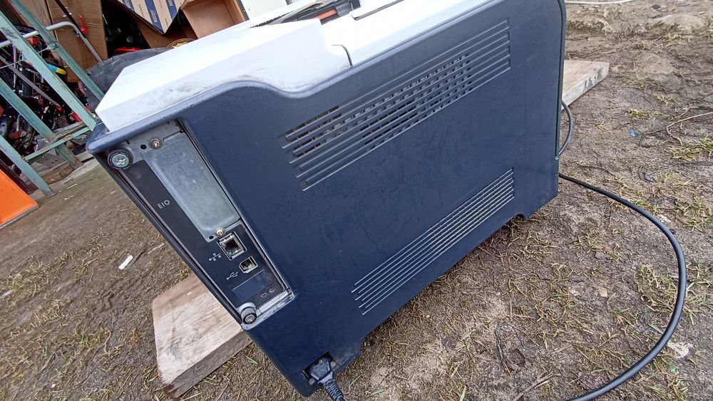 Drukarka HP Color LaserJet CP3525dn – na części