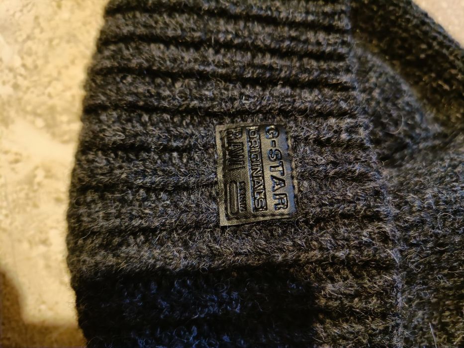 Czapka wełniana, super stan