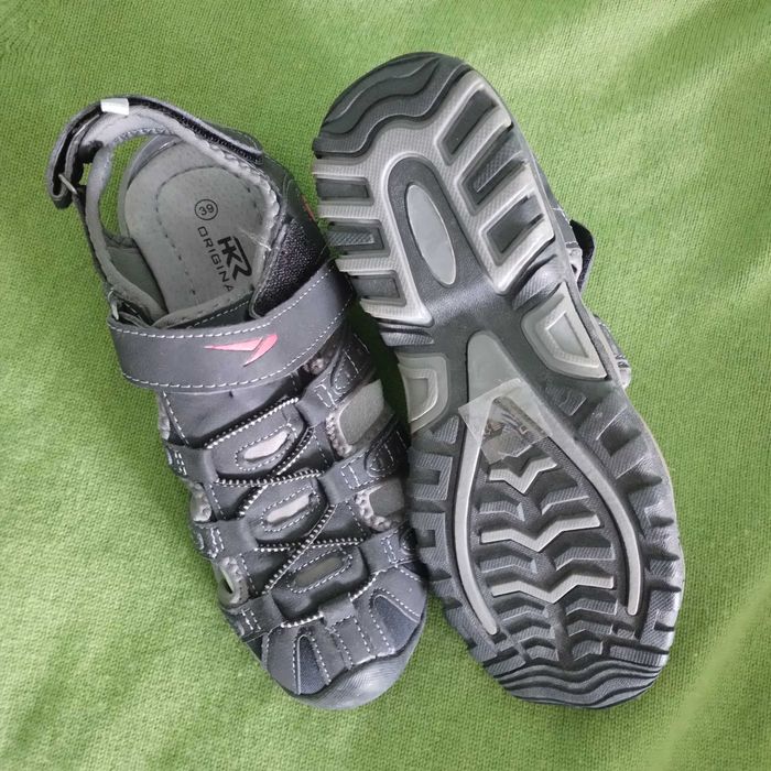 Сандалии, босоножки женские casual. Кожа/текстиль. Новые! Или обмен.