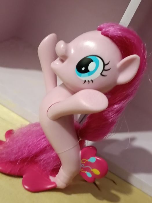 MLP Movie Pinkie Pie syrena Grająca muszla G4 Hasbro figurka