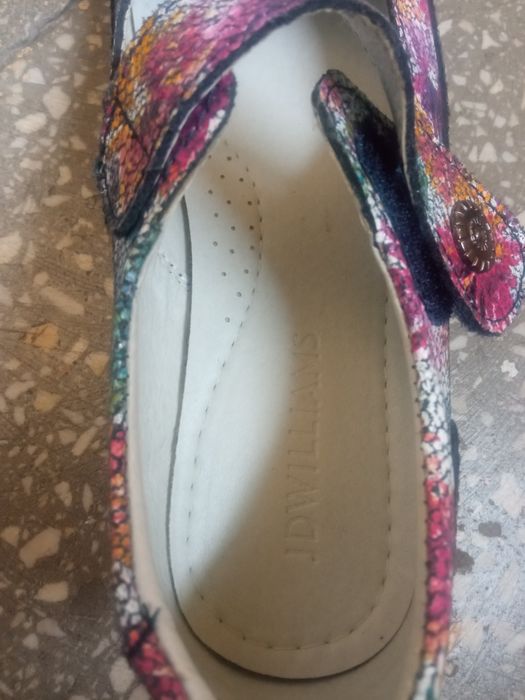 Buty damskie 38-39