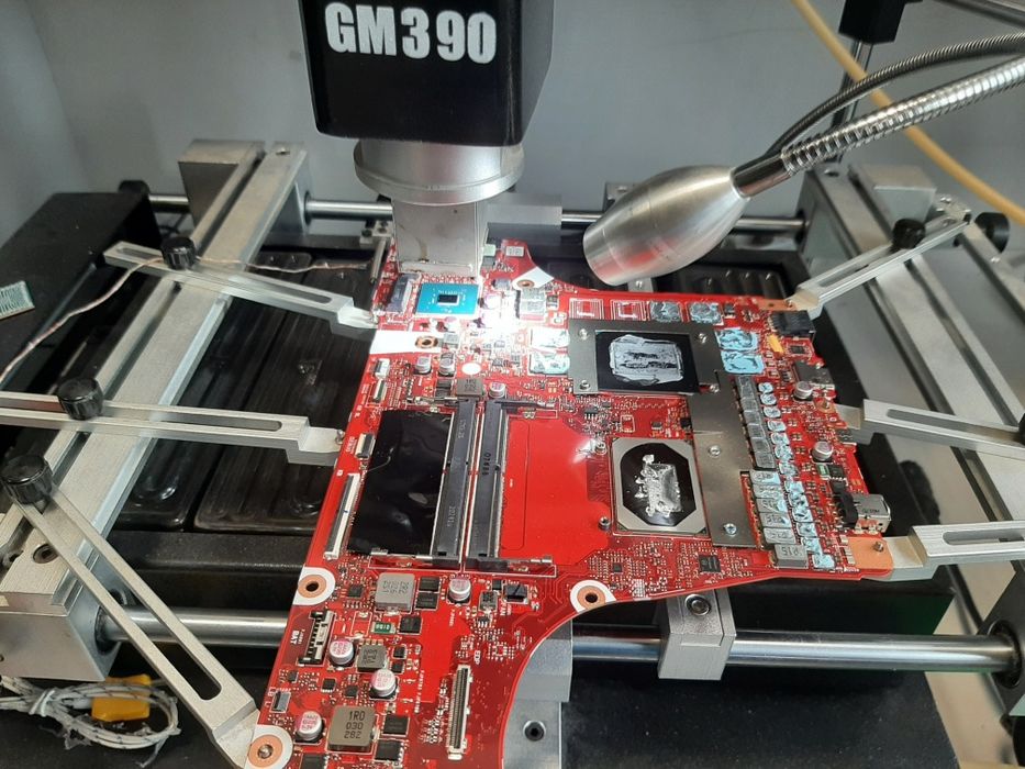 Wrockom Serwis, naprawa laptopów, komputerów, elektroniki przemyslowej