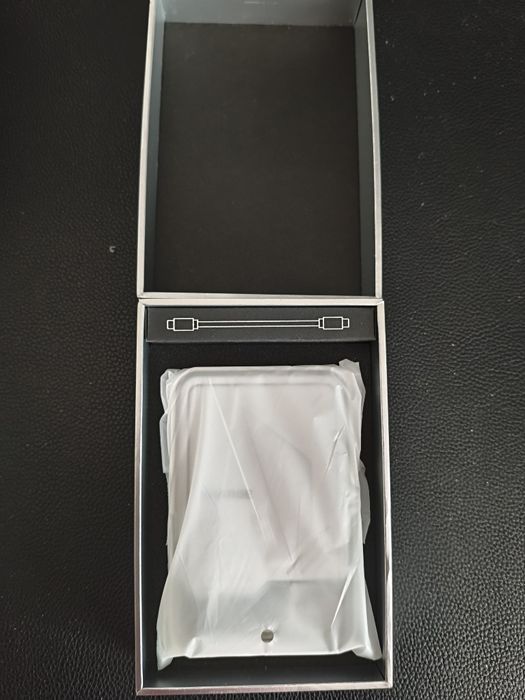 SHARGE ICE MAG 2 Magnetic Wireless Power Bank 10000mAh