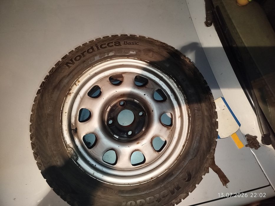 Комплект оригінальних дисків VAG R14 4x100 з зимовими шинами Matador 185/65