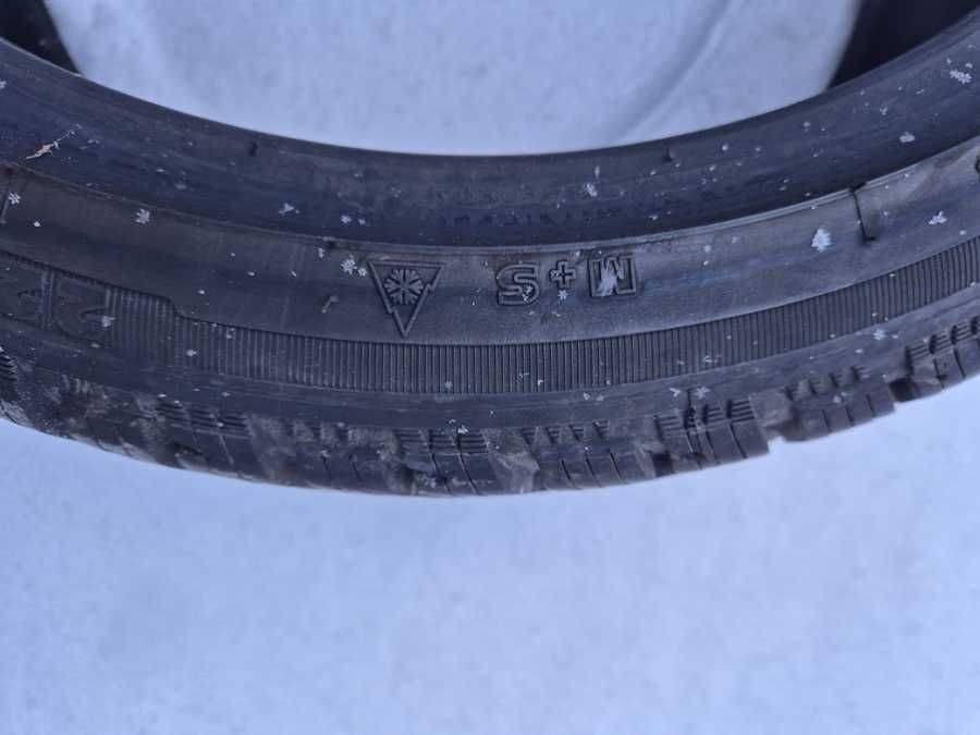 OPONY Kormoran SNOW  225/40/ R 18  92V