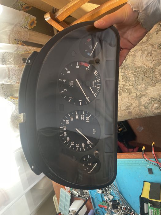 Приборна панель e39 рест бензин автомат