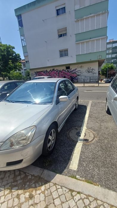 Vende-se Mitsubishi Lancer de 2004
