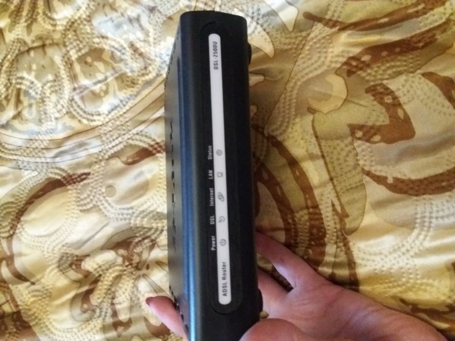 Модем DSL-2500U в коробке