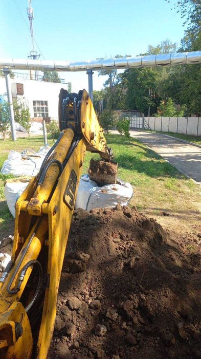 Продам эксковатор JCB3