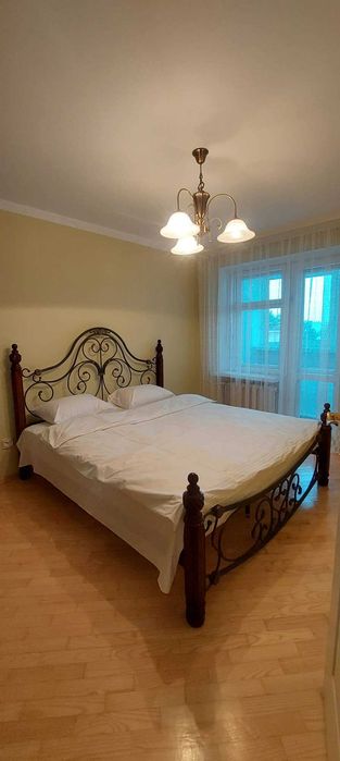 Трикімнатна квартира біля Порт-сіті для  6-8 осіб